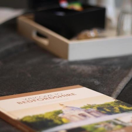 The Knife & Cleaver Houghton Conquest Eksteriør billede